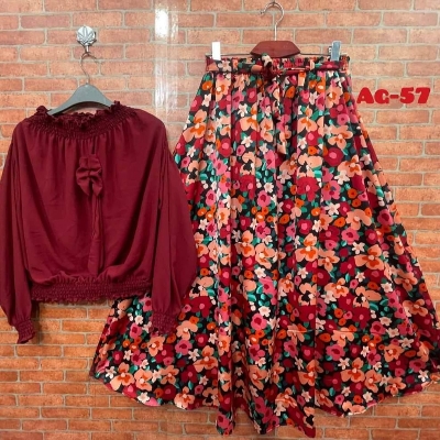 Picture of Western Dress summer fashion chiffon shirt and Skirts, women's summer dress, western style Tops and Skirts, sense of niche temperament shirt for Girls - Maroon