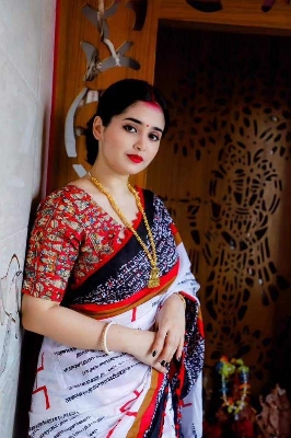 Picture of Screen Print Saree New Collection White Color Fashionable Stylish and Comfortable, Half Silk Sharee For Women - White