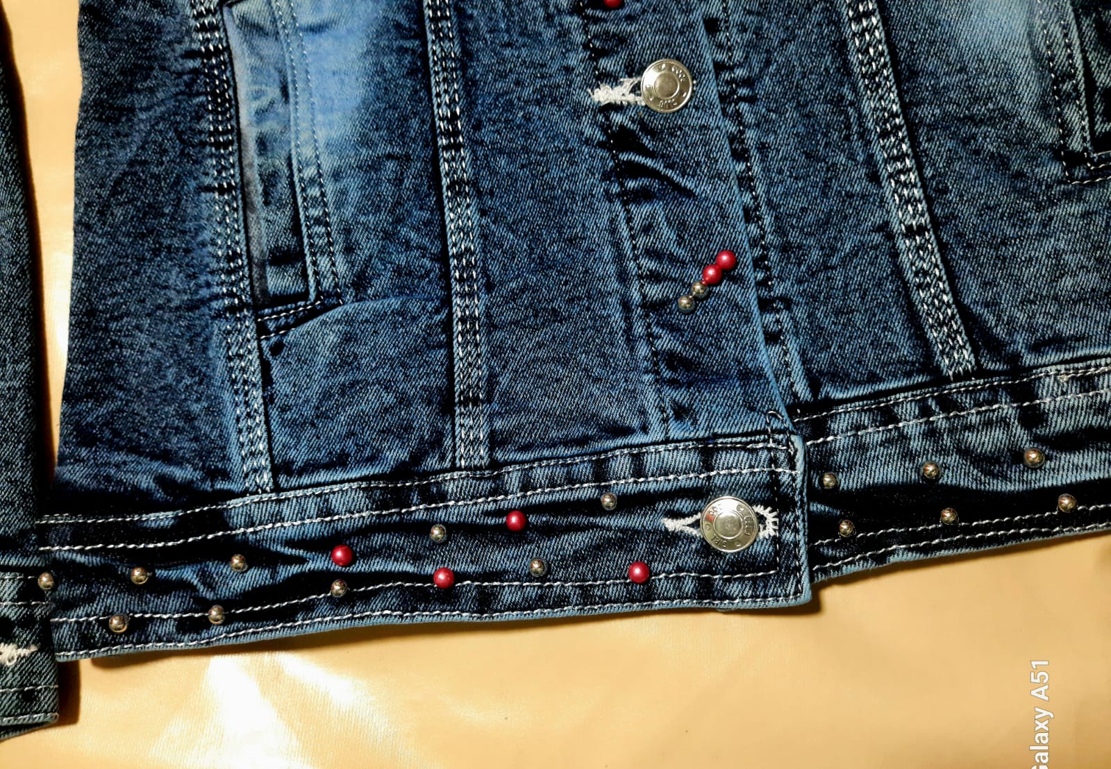 Picture of Women Fashionable Blue Color trending Jeans Jacket - Denim Jacket - Blue