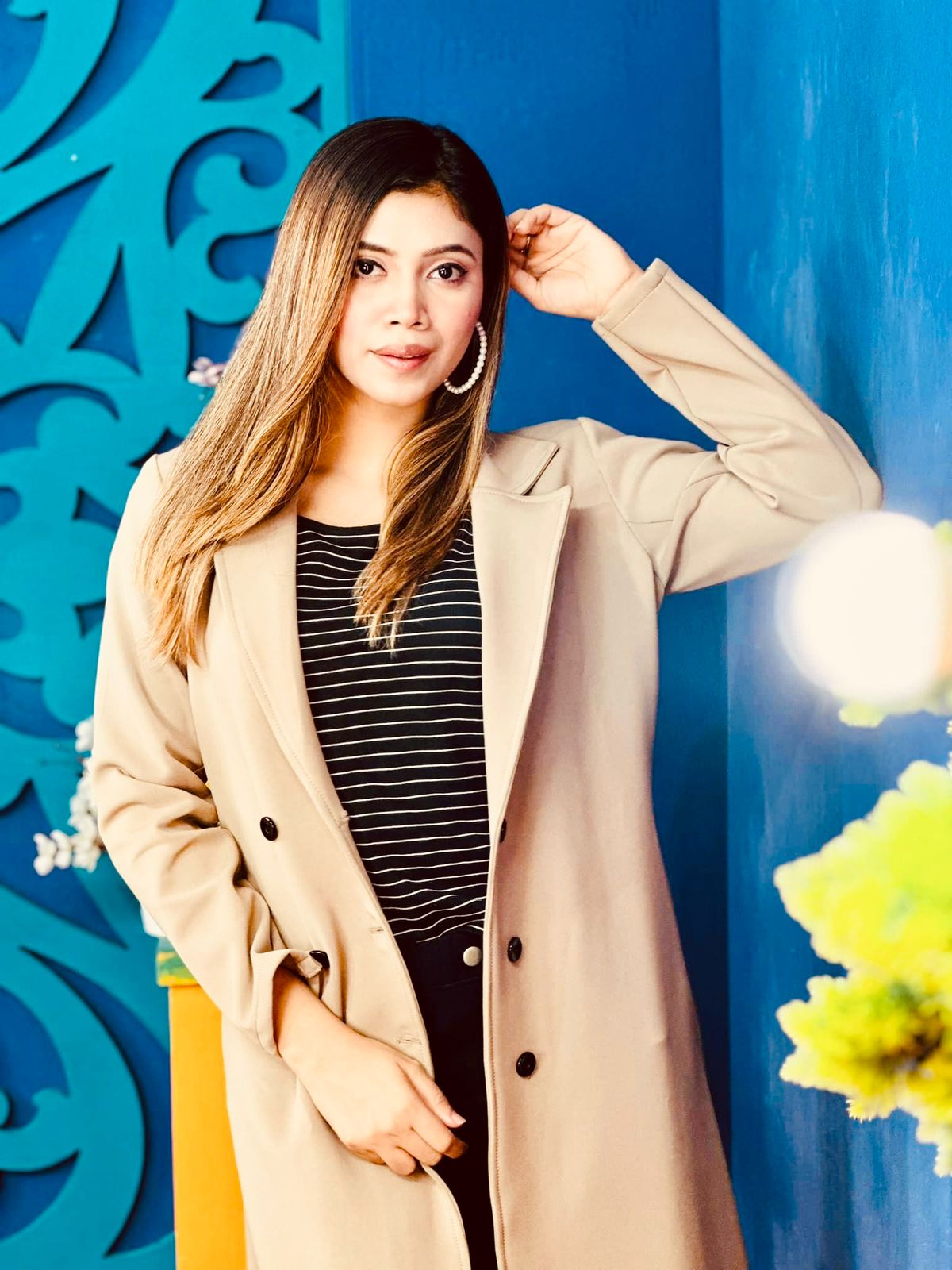 Picture of Women Fashionable Winter fur overcoat Brown Color trending best quality china winter fabric Jackets Coats for women - Brown