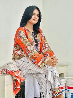 Picture of 𝐃𝐢𝐠𝐢𝐭𝐚𝐥 𝐩𝐫𝐢𝐧𝐭 𝟑𝐩𝐢𝐜𝐞𝐬 original dubai silk with full les work for women's and girls - digital pinrt