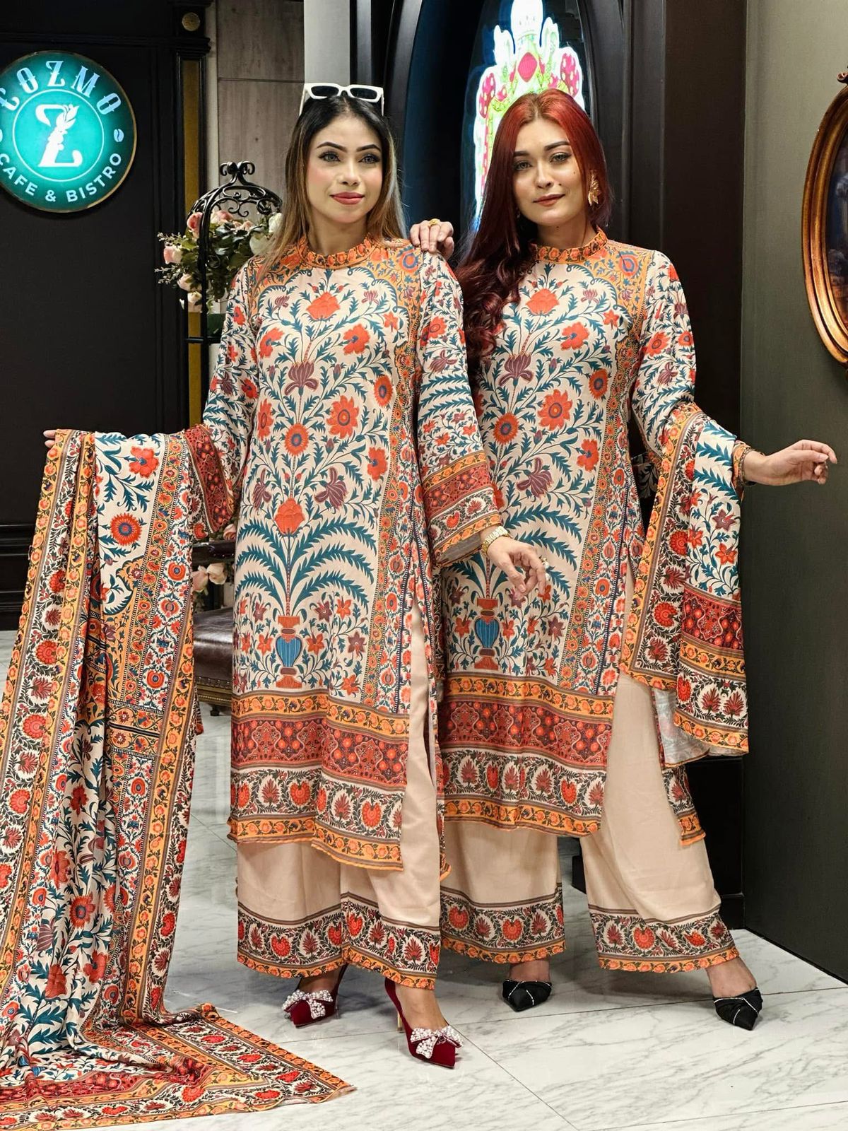 Picture of 𝐃𝐢𝐠𝐢𝐭𝐚𝐥 𝐩𝐫𝐢𝐧𝐭 𝟑𝐩𝐢𝐜𝐞𝐬 original dubai silk with full les work for women's and girls - digital pinrt