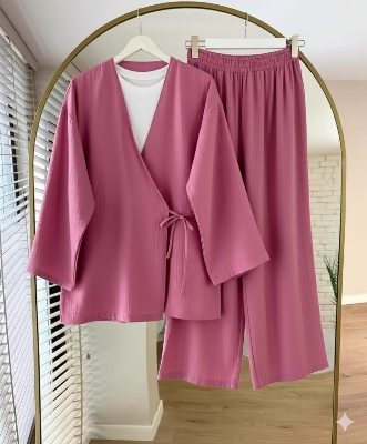 Picture of Western Fashion Ladis Stitched Co-ord set Tops and Pant Vangchur Fabric dress for women - Pink