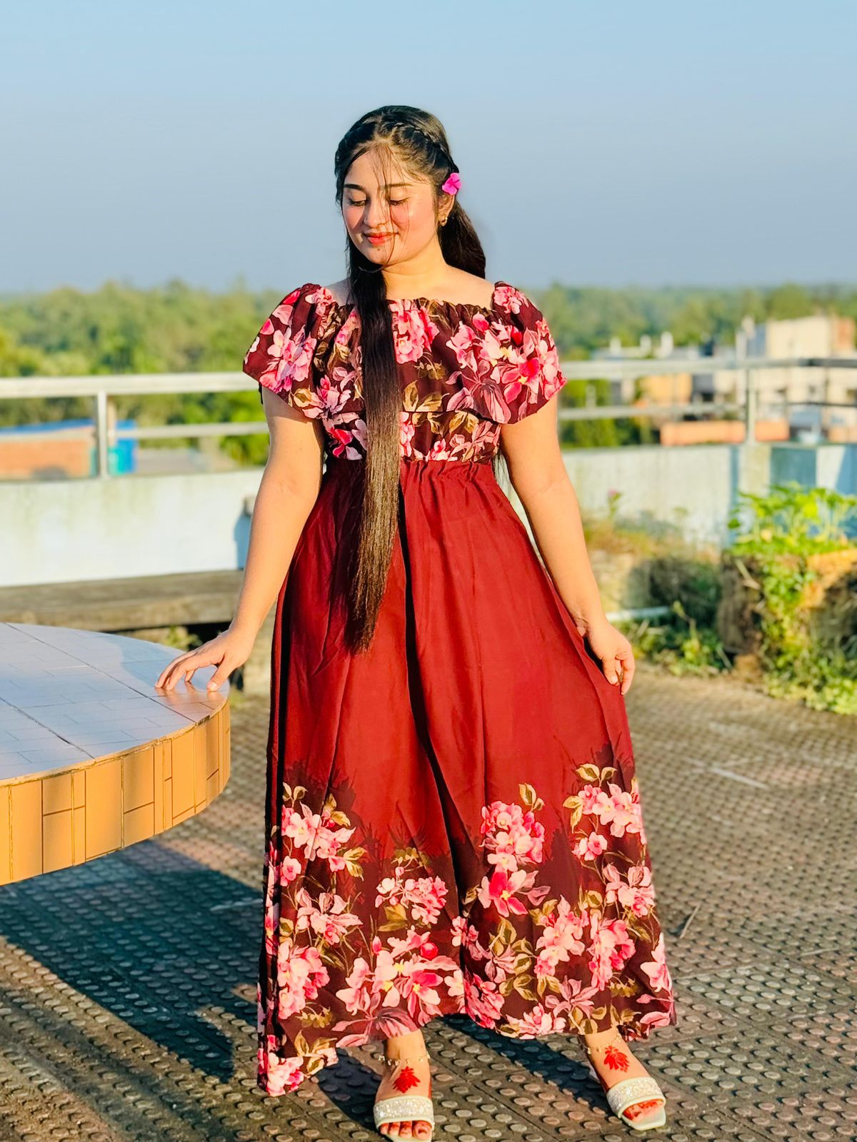 Picture of Readymade Unique  Western Fashion Ladis Long Marmaid gown Fabric Missouri Georgette style dress for women - Maroon