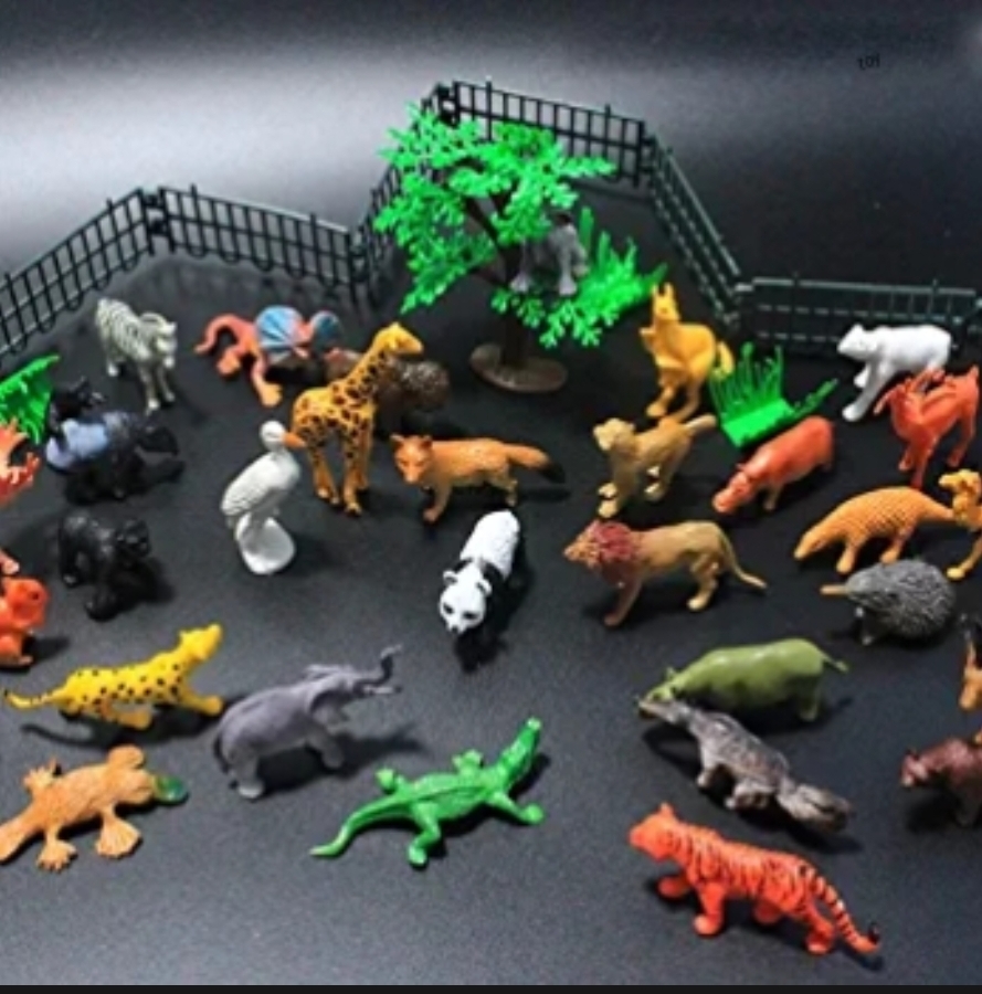 Picture of 32pcs+ full rubber body Mini Animal Zoo set  Exclusive Animal Play Set Mini Animal Zoo- Exclusive Animal Play Sets With More Than  Animal, Fence, Tree Etc. Learning Games For Boys Girls Kids Toddlers