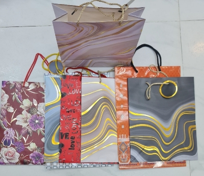 Picture of 3D Paper Gift Bag 16'.5x12"x5"birthday marriage Day valentine Day all occasion gift- big sizeZipper Bag