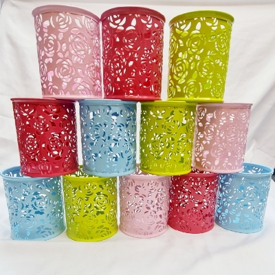 Picture of Pink sky majadra green Single Round Mesh Metal Pen Pencil Holder Table Desk Organizer for Home Office  Pen Stand Stainless Steel Pen Holder, forOffice, with Size: 4 Inch spoon holder