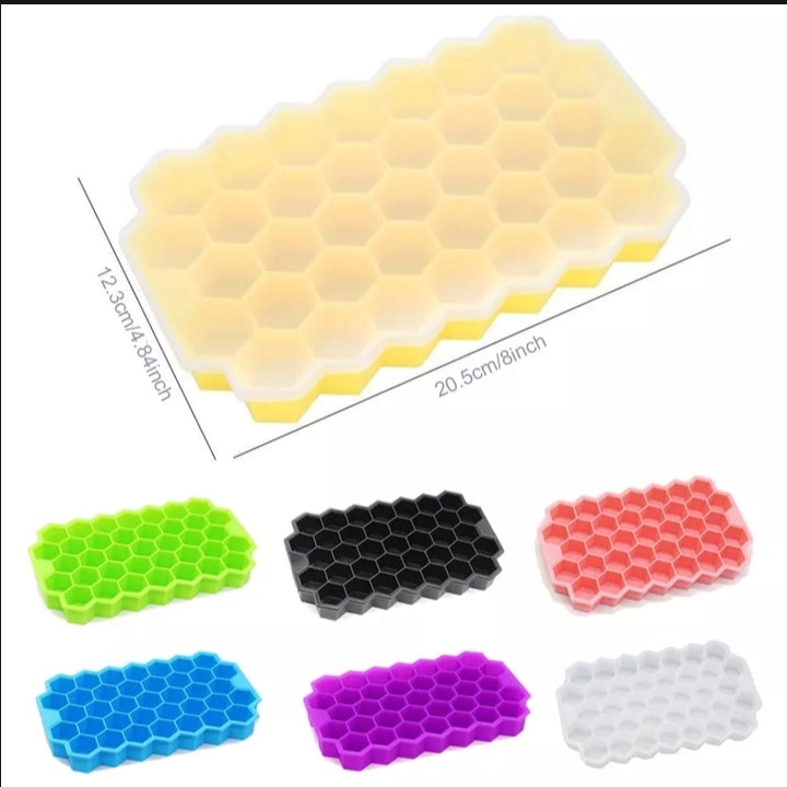 Picture of Silicone lce Cube Trays with Lids Honeycomb Silicone lce Cube Tray 37 Grid lce Cube Mold Flexible SiliconAe 37 Cavities Honeycomb Shaped Stackable Durable Dishwasher Safe Silicone lce Cube Tray Mold Maker With Lid