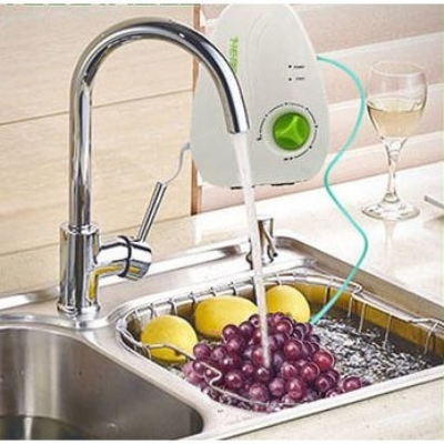 Picture of Counter Top HERON Vegetable and fruit Cleaner, Bio-Friendly Ozone Technology - Multicolor