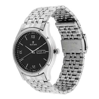 Picture of Black Dial Metal Strap Watch