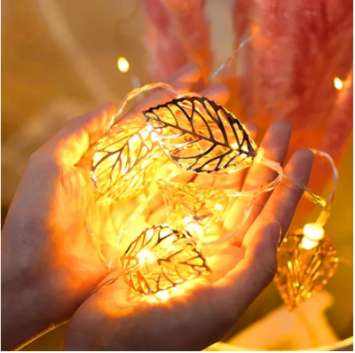 Picture of ধাতব ফেইরি লাইট 3D লিফ শেপ সোনালী রঙের কারেন্ট চালিত পিসের সেট - Gold