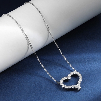 Picture of Women Pendant Clavicle Chain Silver Butterfly Necklace Chain