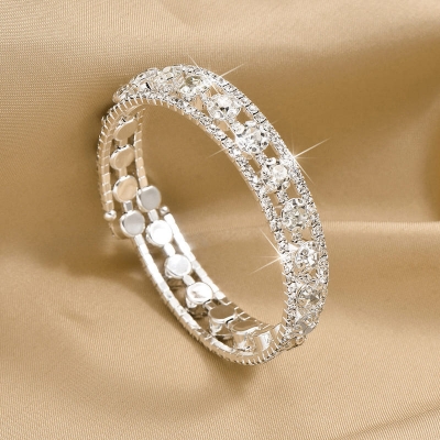 Picture of Fashion Crystal Bracelet For Women Wedding Bracelet Hand Jewelry Rhinestones Bracelet For Women Bridal Jewelry Gift