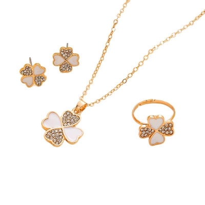 Picture of Women's Jewellery Set Four Leaf Clover Jewellery Set Luxury Necklace Ring Earring Set For Women