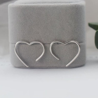 Picture of Trendy Fashionable Korean Elegant Cute Rhinestone Love Pearl Stud Earrings for Girls