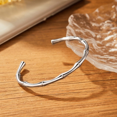 Picture of Simple Stainless Steel Golden Color Bamboo Joint Bracelet for Women Men Romantic Party Gift Fashion Jewelry