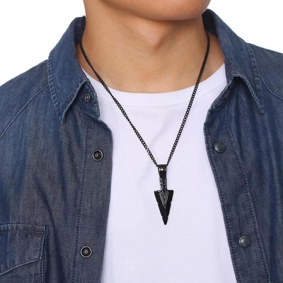 Picture of Men's Stainless Steel Cool Spearpoint Arrowhead Pendant Necklace for Men Boys  Chain Necklace For Men