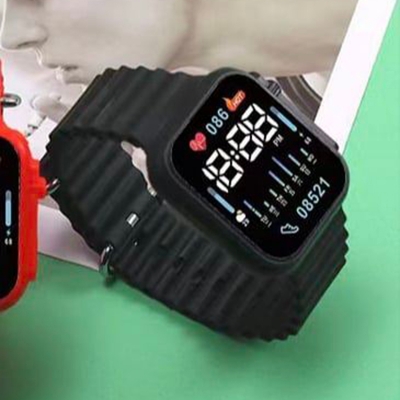 Picture of Heart Pattern Electronic Watch - Fashionable Digital Timepiece