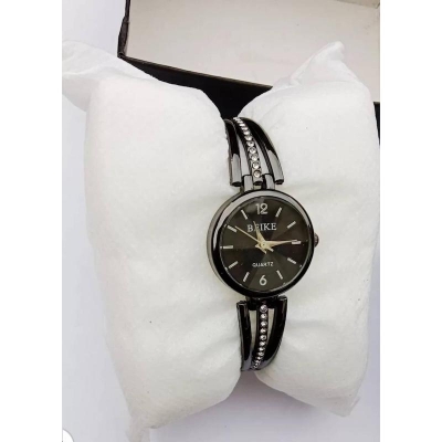 Picture of Ladies Love Fashionable Watch Black