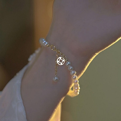 Picture of Blessing Natural Pearl Bracelet Women's Light Luxury Exquisite Korean Minority Design Lucky Bracelet Jewelry