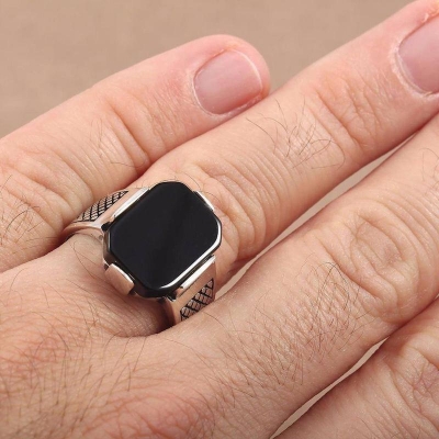 Picture of Finger Ring for Men