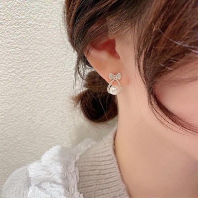 Picture of Sweet girl Pearl Drop Earrings For Girls