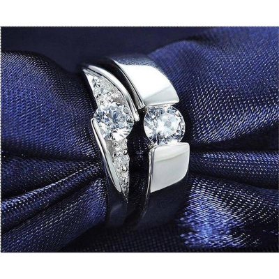 Picture of Unique Rings Women Men Ring Heart Beat With Box