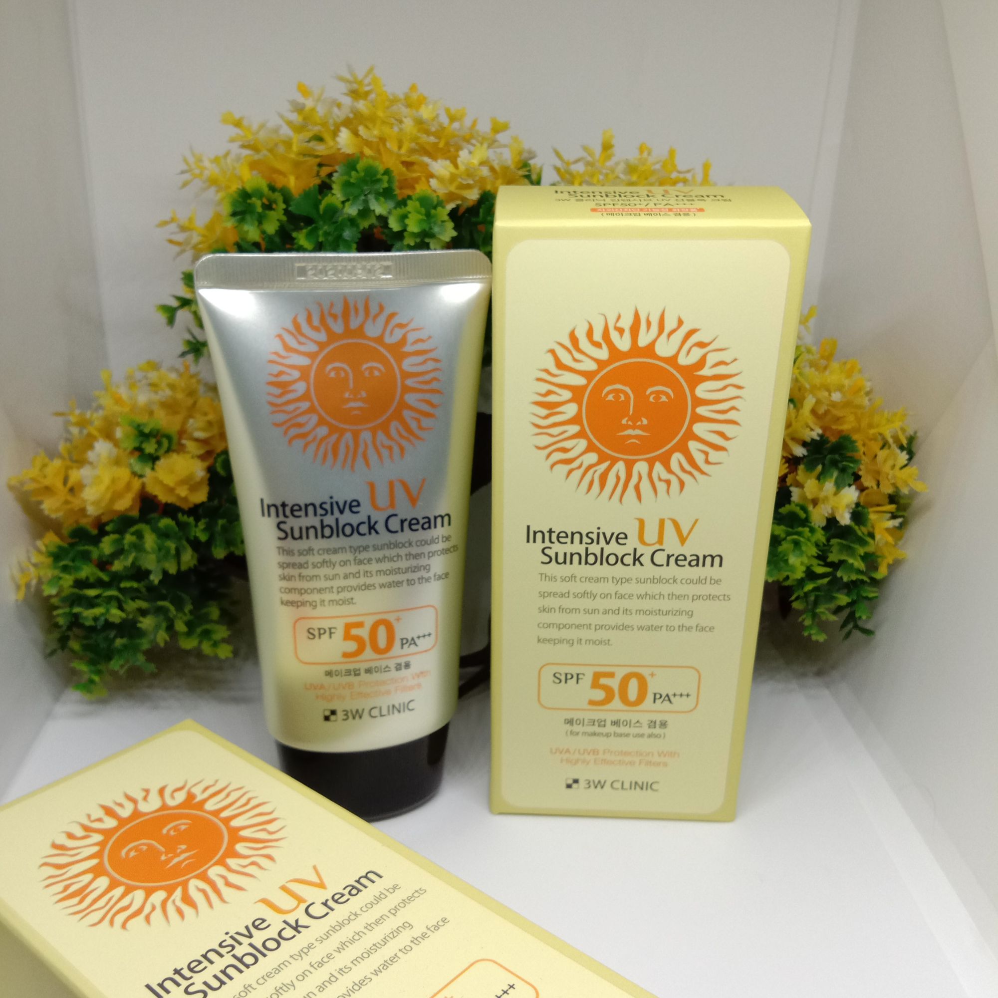 Picture of 3W Clinic Intensive UV Sunblock Cream with SPF50+ PA+++