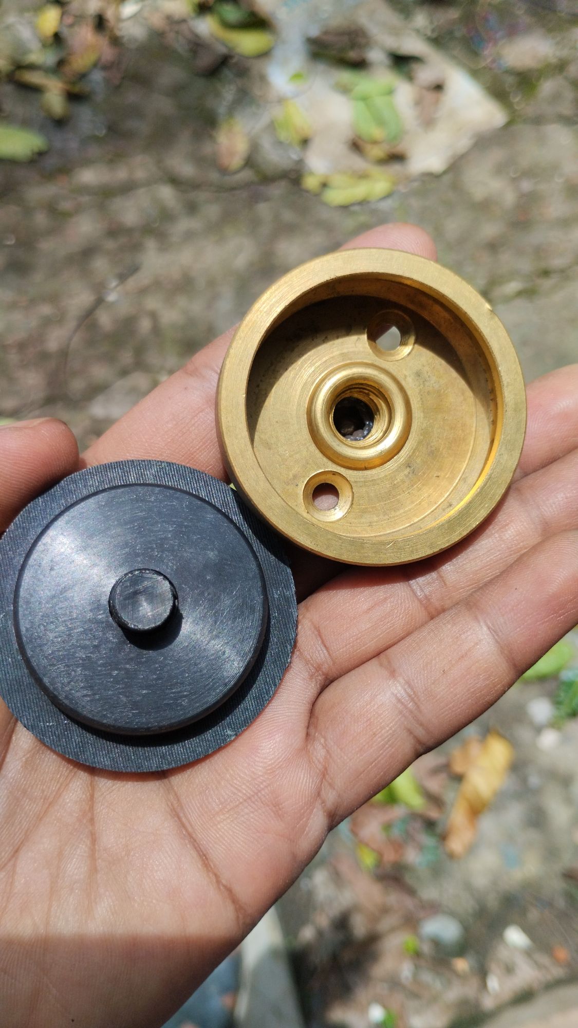 Picture of motorcycle lpg gas filling valve