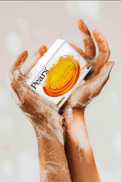 Picture of Pears Transparent Soap Pure and Gentle with Plant Oils 125gm