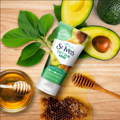 Picture of ST. Ives Soft Skin Scrub with Avocado and Honey-170g