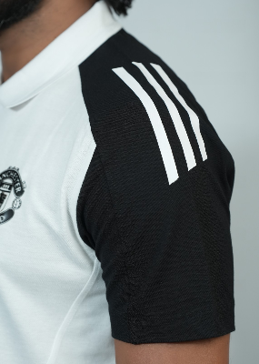Picture of Manchester United Official design Polo Tshirt White & Black