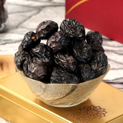 Picture of VIP Ajwa Dates 1kg Box