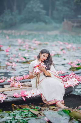 Picture of Trendy And Fashionable Tangail Tat HalfSilk Nakshi Pair Saree