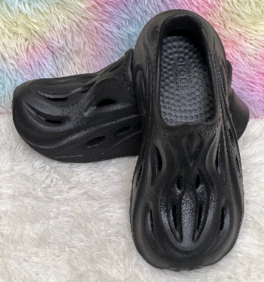 Picture of Mens NexWave Foam Motion Breathable Comfortable Outdoor Beach Crocs Clogs Shoes Sandal Black