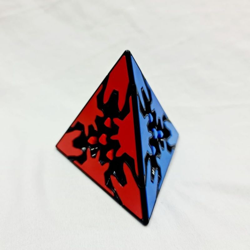 Picture of -Liva Girla 3 Stage Pyramid gear pyraminx Rubiks Magic Cube