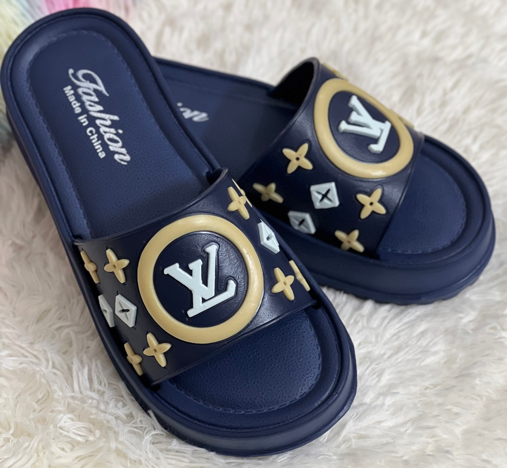 Picture of Girls LV Lightweight EVA Platform Slippers | Premium Silicone Designer Upper