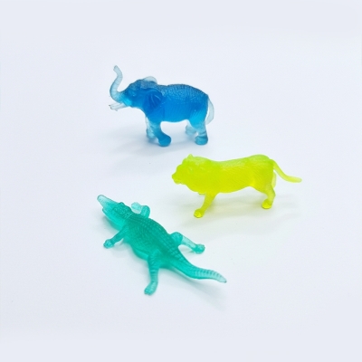 Picture of Animal Kingdom Set for Kids Plastic Mini Jungle Animals Toys 22 Piece Set Animal Collection For Kids animal juicer animal toy set