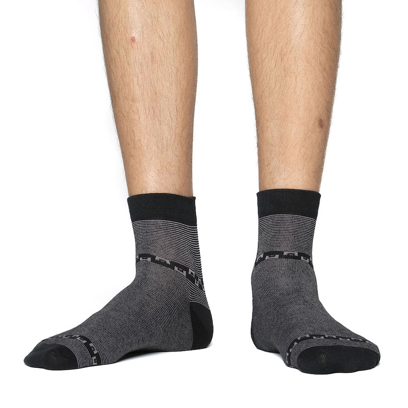 Picture of Swan Feel 360 Ankle Socks for Men  (Black)
