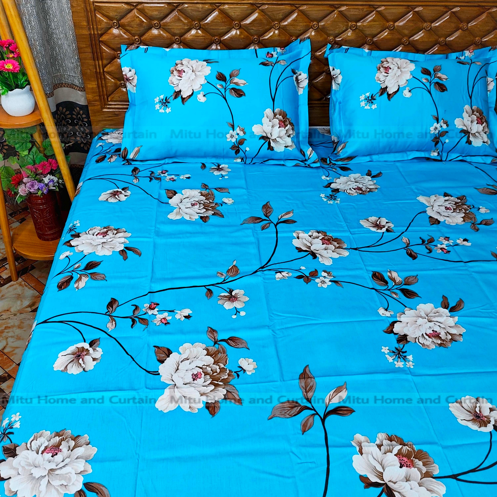 Picture of Primium King size Twill cotton Bedsheet with Pillow cover Chador set twill cotton  7.5×8.25feet Full cotton fabric Green ,  Fluorescent Green  , Cream