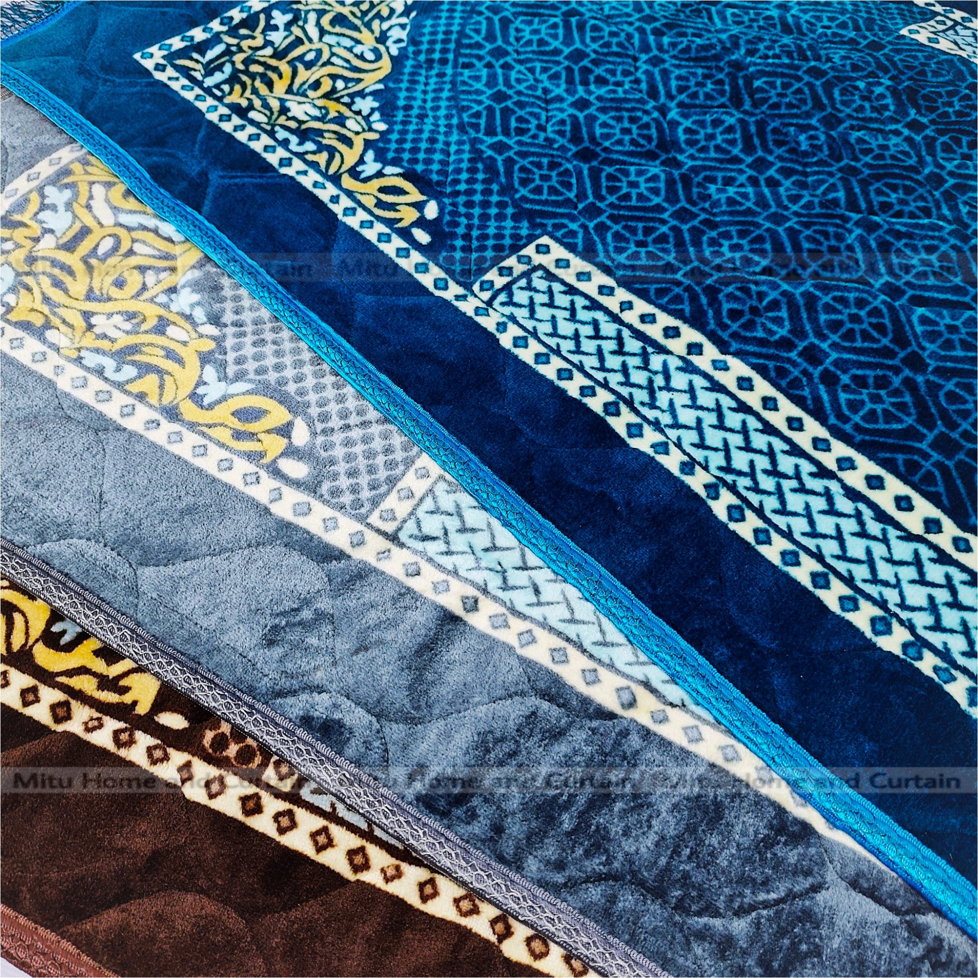 Picture of Jaynamaz Prayer mat China jaynamaz Primium quality soft jaynamaz 31inch*48 inch Brawn, Royel blue , Royel ash