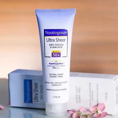 Picture of Neutrogena Ultra Sheer Dry-Touch Sunblock SPF 50+, 118ml