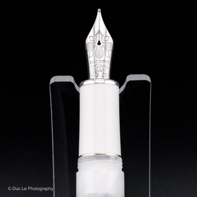 Picture of Hongdian N8 White Feather Fountain Pen