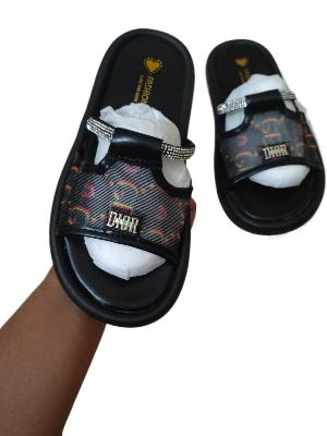 Picture of A1 grade leather.most soft shoe and comfortable.slipper for kids