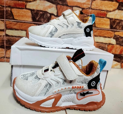 Picture of High quality microfibre material shoe for sports and jogging. boys and girls.