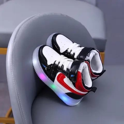 Picture of lighting shoe. light weight and soft sole.comfirtable to wear-Blue