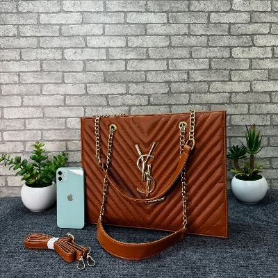 Picture of French spring new trendy women's tote bag temperament rhombic chain bag foreign fashion V grid embroidered big bag women