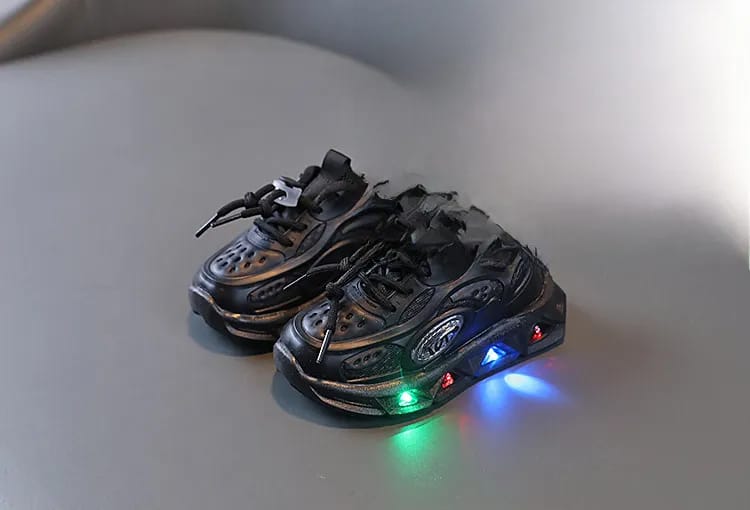 Picture of New fashion sports luminous shoes spring and autumn breathable casual shoes with lights children's lightweight soft bottom toddler shoes-Black