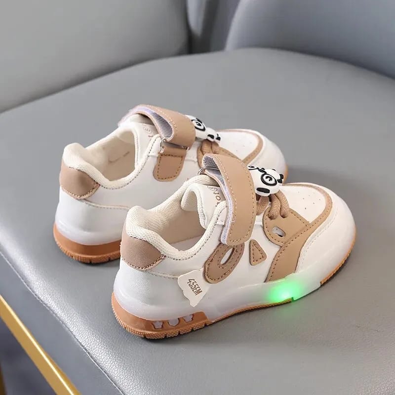 Picture of spring LED Lighted Children Shoes Breathable Kids Shoes for Boys Girl Glow Baby Shoes Sports Kids Casual Sneakers