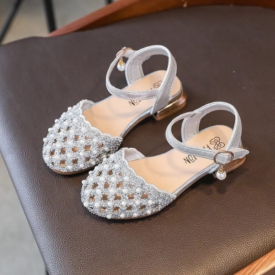 Picture of Summer New Hollow Girl Princess Sandals with Sequin Water Diamond Girl Performance Shoes